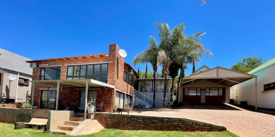 3 Bedroom Property for Sale in Wilkoppies North West
